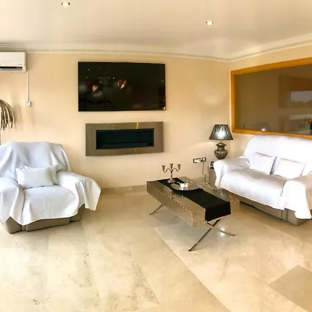 Tranquil 3 Bed With Private Pool + Sea View! Villa *