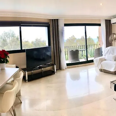 Villa Tranquil 3 Bed With Private Pool + Sea View! *
