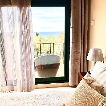 Villa Tranquil 3 Bed With Private Pool + Sea View! Benalmadena
