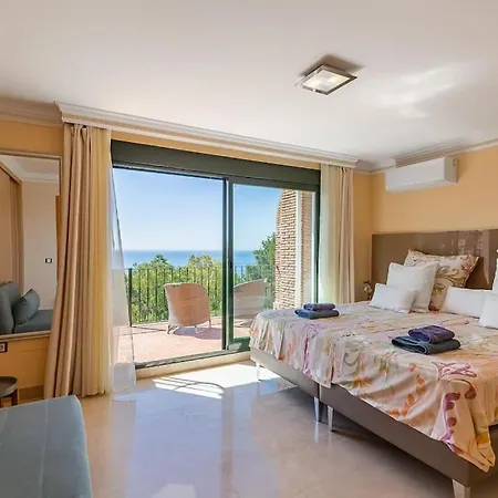 Tranquil 3 Bed With Private Pool + Sea View! Villa *