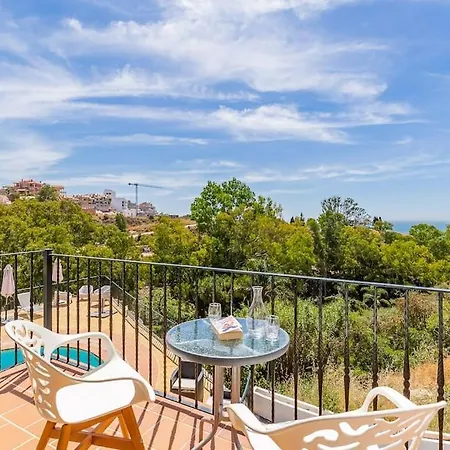 Tranquil 3 Bed With Private Pool + Sea View!