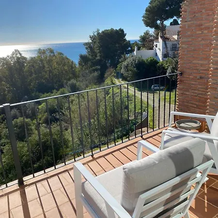 Villa Tranquil 3 Bed With Private Pool + Sea View! Benalmadena